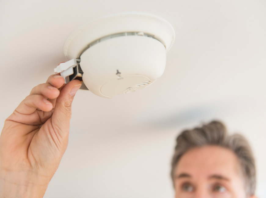 smoke alarm laws