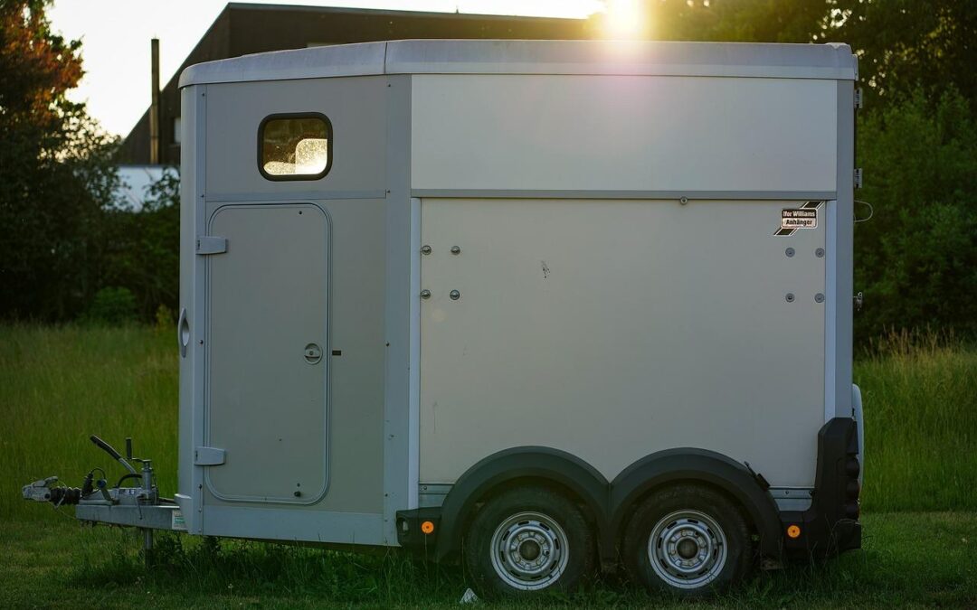 7 Top Features to Look for in a Quality Horse Trailer